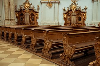 [Translate to Französisch:] Mittelschiff Klosterkirche Ettal